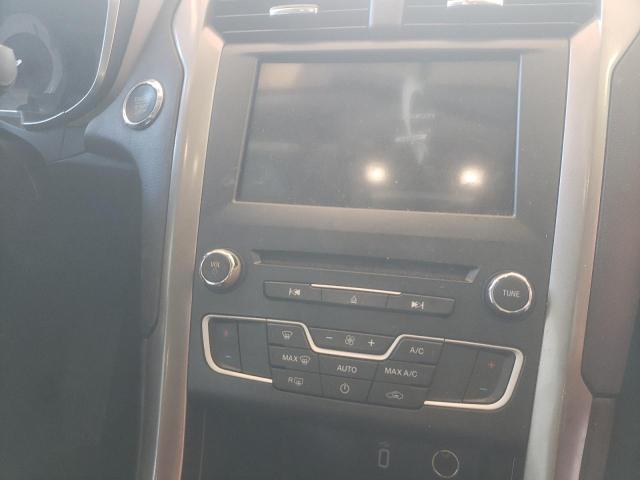 Photo 9 from auction – 2017 FORD FUSION SE with VIN 3FA6P0HD2HR401838