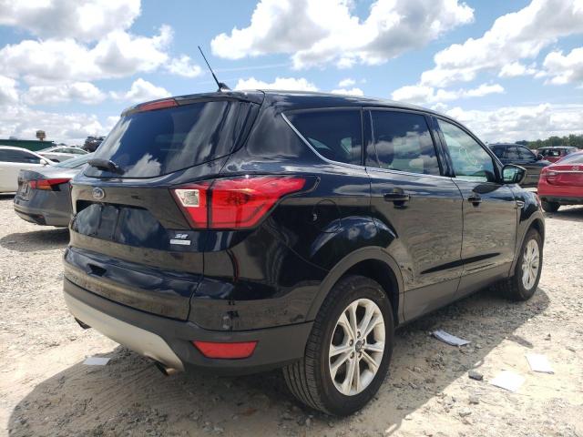 Photo 4 from auction – 2019 FORD ESCAPE SE with VIN 1FMCU0GD2KUA74277