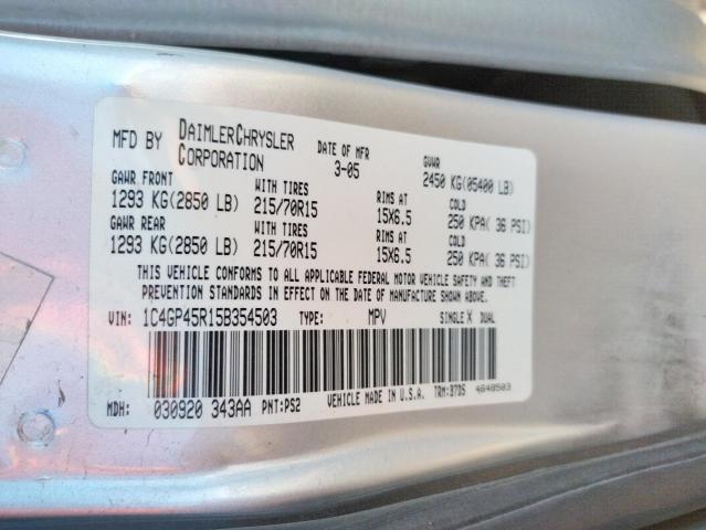 Photo 10 from auction – 2005 CHRYSLER TOWN & COU with VIN 1C4GP45R15B354503