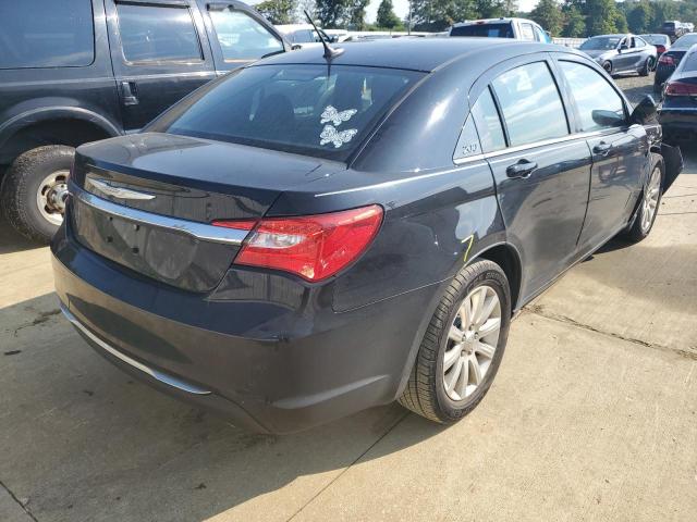 Photo 4 from auction – 2012 CHRYSLER 200 TOURIN with VIN 1C3CCBBGXCN150039