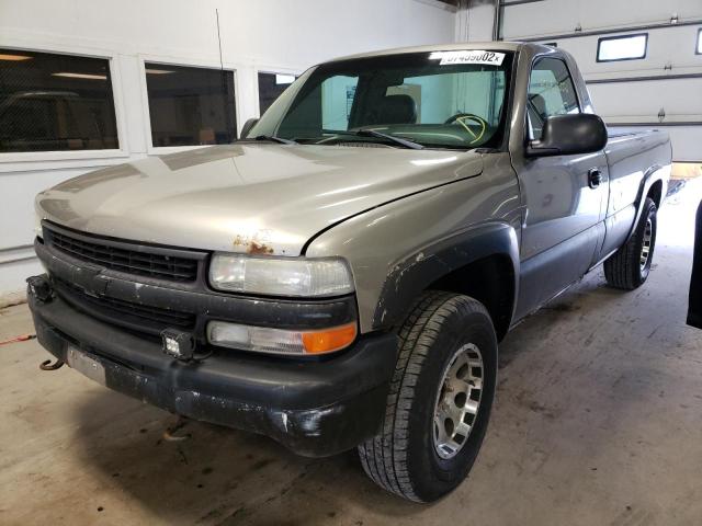 Photo 2 from auction – 2001 CHEVROLET SILVERADO with VIN 1GCEK14V91Z325853