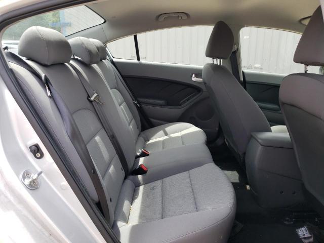Photo 6 from auction – 2017 KIA FORTE LX with VIN 3KPFK4A70HE100710