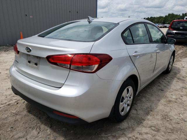 Photo 4 from auction – 2017 KIA FORTE LX with VIN 3KPFK4A70HE100710