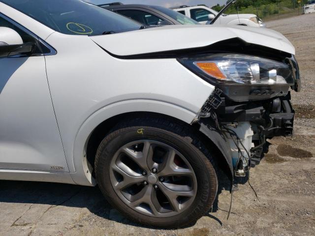 Photo 9 from auction – 2016 KIA SORENTO SX with VIN 5XYPKDA58GG129005