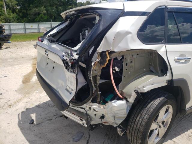 Photo 9 from auction – 2020 TOYOTA RAV4 LIMIT with VIN 4T3DWRFVXLU007142