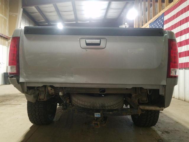Photo 9 from auction – 2008 GMC SIERRA K15 with VIN 2GTFK19Y181103723