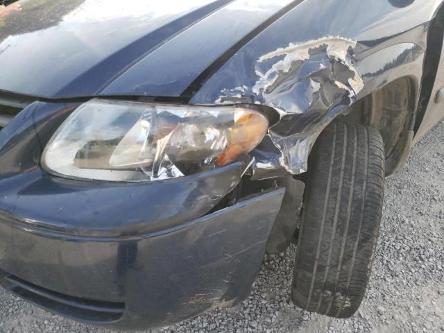 Photo 9 from auction – 2006 CHRYSLER TOWN & COU with VIN 1A4GP45R36B518166