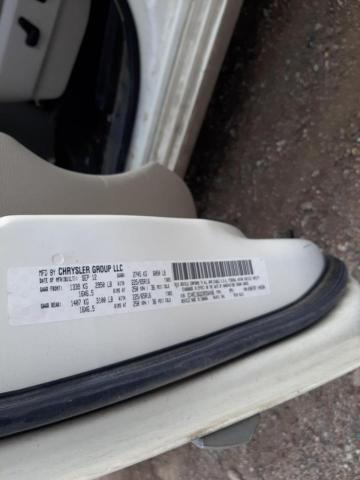 Photo 10 from auction – 2013 CHRYSLER TOWN & COU with VIN 2C4RC1BG2DR556496
