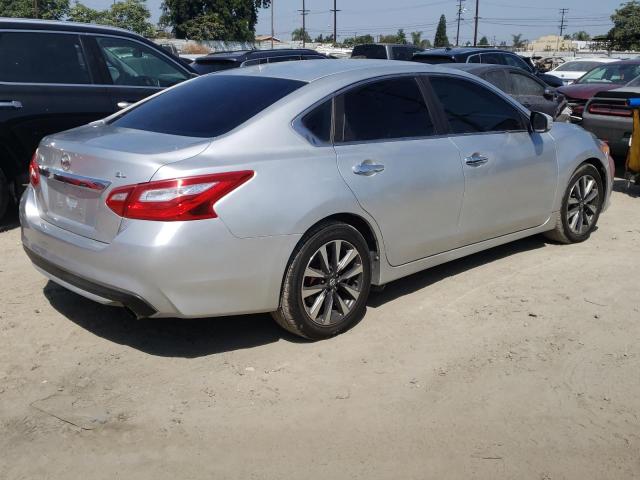 Photo 4 from auction – 2017 NISSAN ALTIMA 2.5 with VIN 1N4AL3AP0HC162199