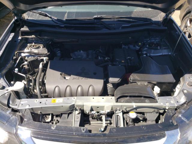 Photo 7 from auction – 2017 MITSUBISHI OUTLANDER with VIN JA4AD3A35HZ059839