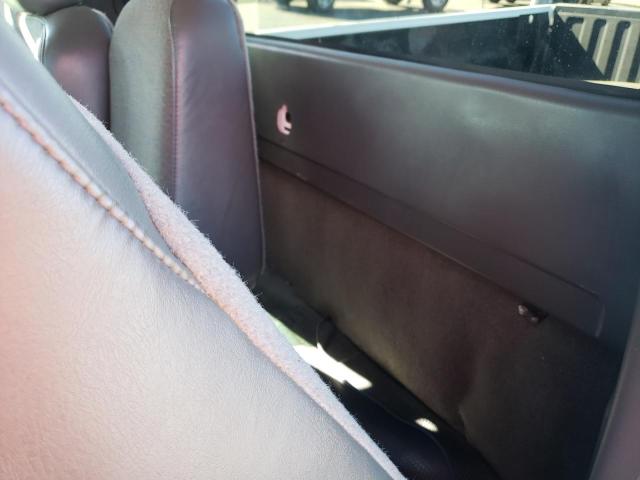 Photo 6 from auction – 2005 CHEVROLET SILVERADO with VIN 1GCEC14X75Z115756