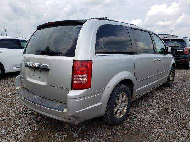 Photo 4 from auction – 2010 CHRYSLER TOWN & COU with VIN 2A4RR5D1XAR457106