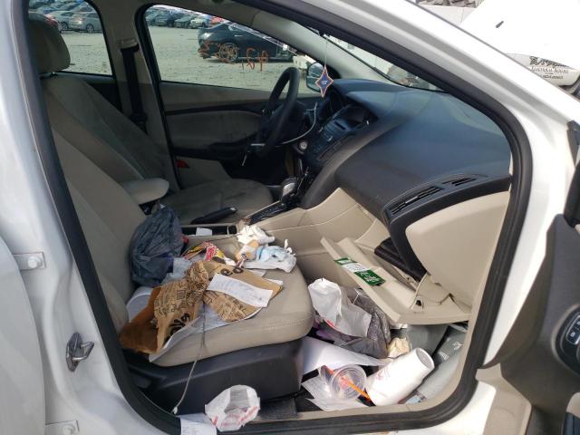 Photo 5 from auction – 2016 FORD FOCUS SE with VIN 1FADP3F21GL283613