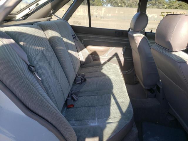 Photo 6 from auction – 1991 FORD ESCORT LX with VIN 1FAPP14J7MW235300