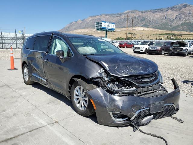 CHRYSLER PACIFICA T 2018 with VIN 2C4RC1BG3JR118906 - Photo from auction