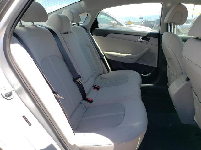 Photo 6 from auction – 2017 HYUNDAI SONATA SE with VIN 5NPE24AF5HH456293