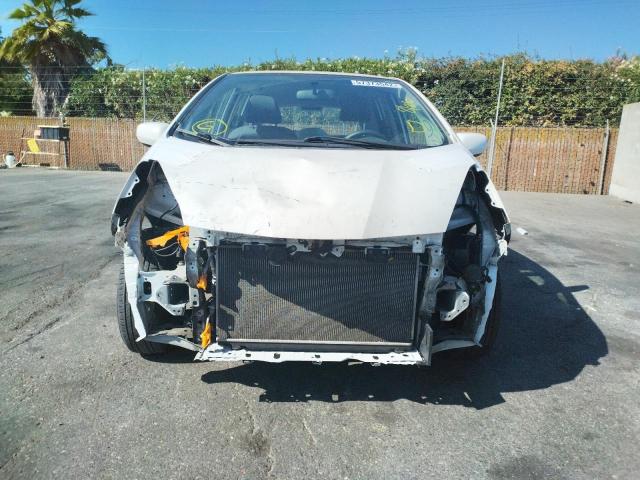 Photo 9 from auction – 2013 HONDA FIT with VIN JHMGE8H37DC063595