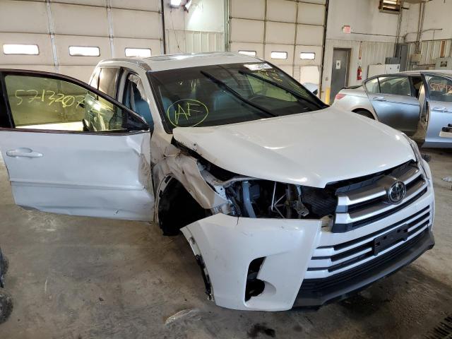 Photo 1 from auction – 2019 TOYOTA HIGHLANDER with VIN 5TDJZRFH5KS574282