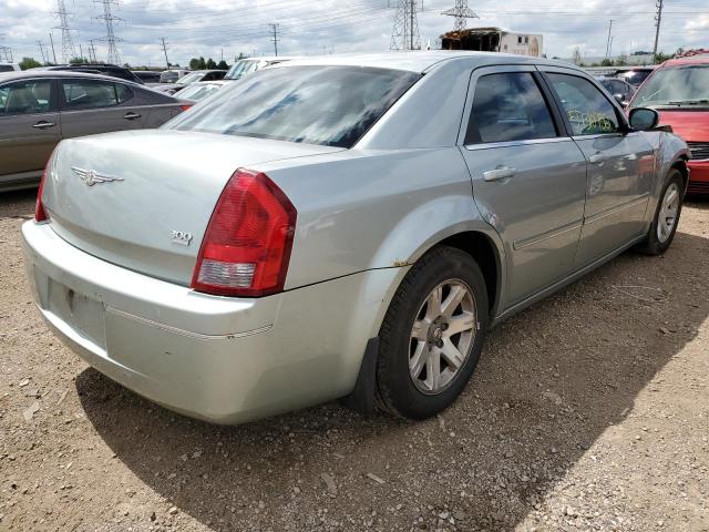 Photo 4 from auction – 2005 CHRYSLER 300 TOURIN with VIN 2C3JA53G75H506312
