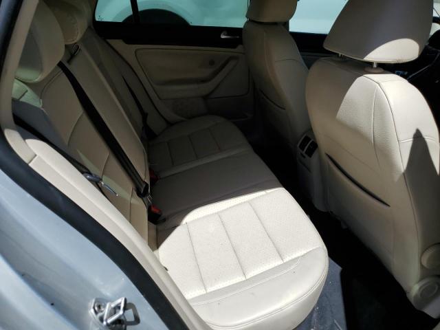 Photo 6 from auction – 2012 VOLKSWAGEN JETTA TDI with VIN 3VWPL7AJ1CM651013