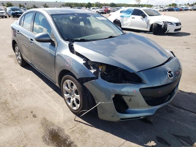 MAZDA 3 I 2013 with VIN JM1BL1TFXD1720671 - Photo from auction