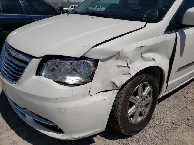 Photo 9 from auction – 2013 CHRYSLER TOWN & COU with VIN 2C4RC1BG7DR657582