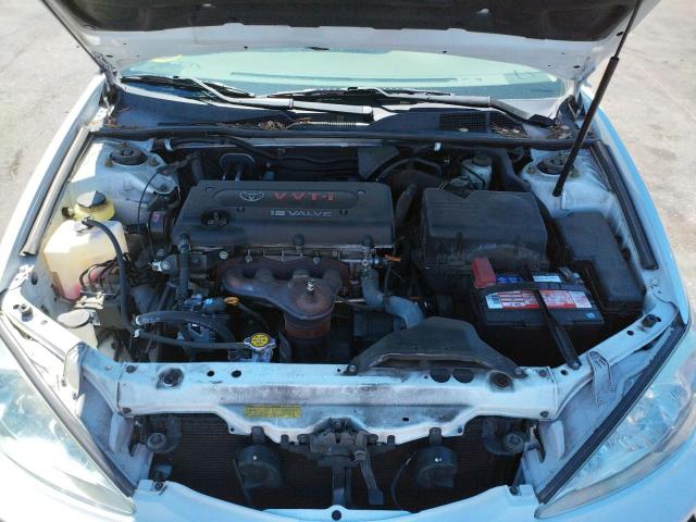 Photo 7 from auction – 2004 TOYOTA CAMRY LE with VIN 4T1BE30K74U289501
