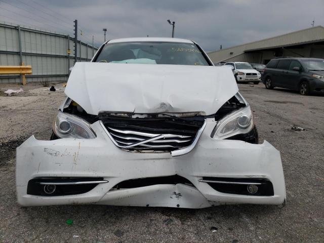 Photo 9 from auction – 2014 CHRYSLER 200 LIMITE with VIN 1C3CCBCGXEN159423