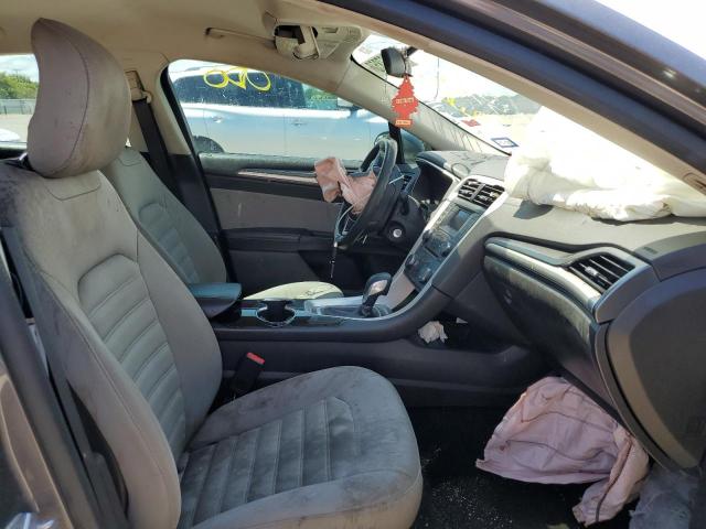 Photo 5 from auction – 2014 FORD FUSION S with VIN 3FA6P0G71ER377314