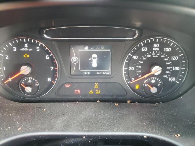 Photo 8 from auction – 2017 KIA SORENTO LX with VIN 5XYPGDA36HG314705