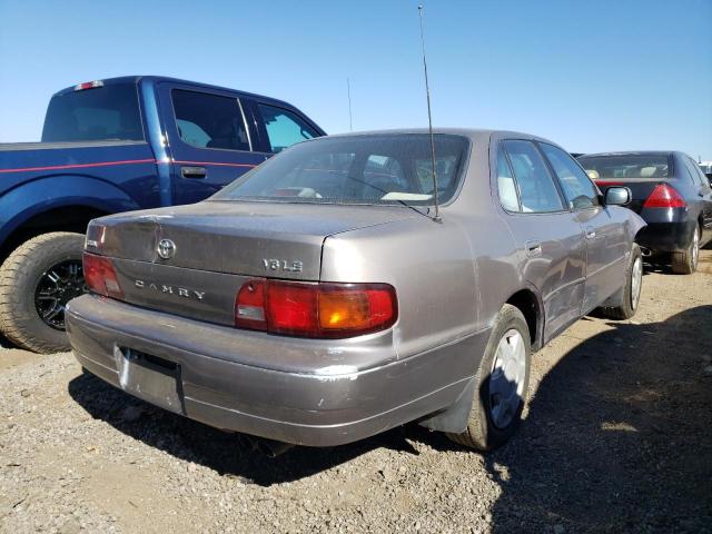 Photo 4 from auction – 1996 TOYOTA CAMRY LE with VIN 4T1BF12KXTU140920