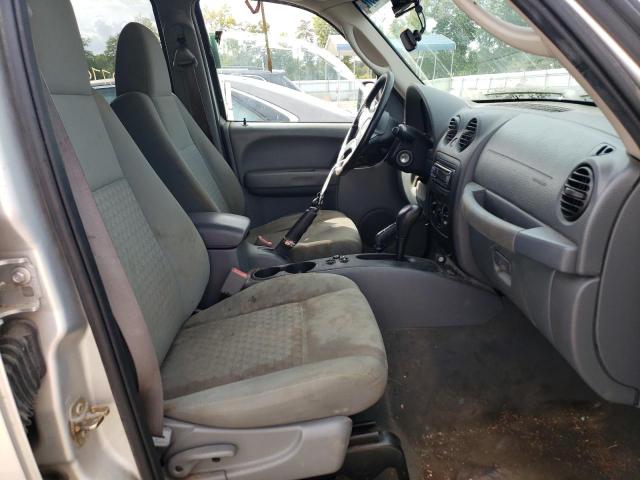 Photo 5 from auction – 2006 JEEP LIBERTY SP with VIN 1J4GL48K76W243775