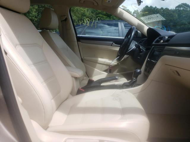Photo 5 from auction – 2015 VOLKSWAGEN PASSAT S with VIN 1VWAS7A35FC083185