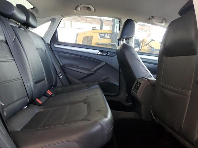 Photo 6 from auction – 2014 VOLKSWAGEN PASSAT SE with VIN 1VWBS7A33EC110287