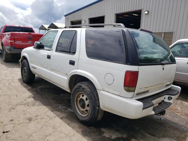 Photo 3 from auction – 2001 CHEVROLET BLAZER with VIN 1GNDT13W71K219680