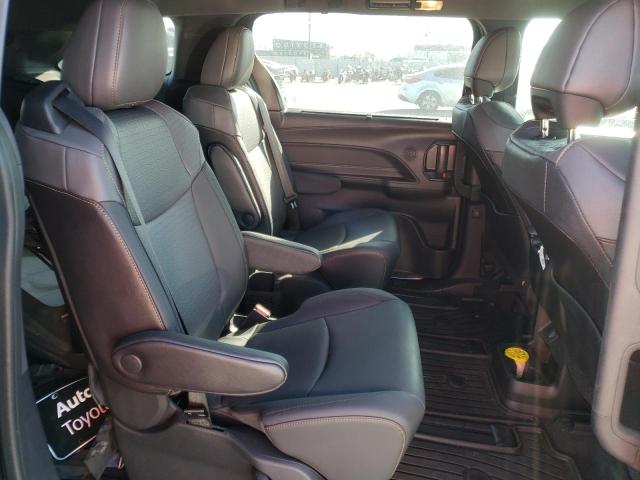 Photo 6 from auction – 2022 TOYOTA SIENNA XLE with VIN 5TDASKFC2NS052262