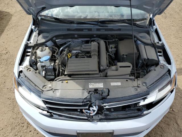 Photo 7 from auction – 2017 VOLKSWAGEN JETTA S with VIN 3VW2B7AJ3HM375356