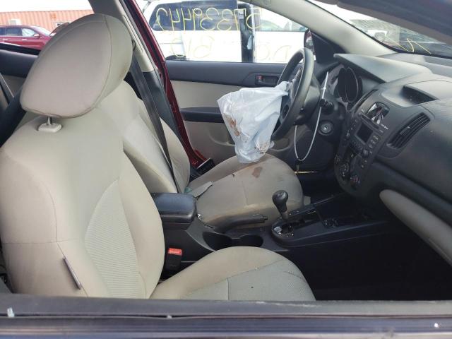 Photo 5 from auction – 2010 KIA FORTE EX with VIN KNAFU4A26A5050845