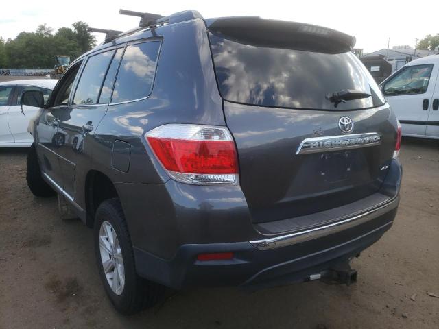 Photo 3 from auction – 2011 TOYOTA HIGHLANDER with VIN 5TDBK3EHXBS042436