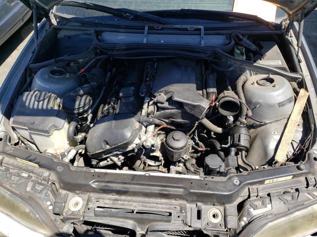 Photo 7 from auction – 2005 BMW 330 I with VIN WBAEV53405KM42563