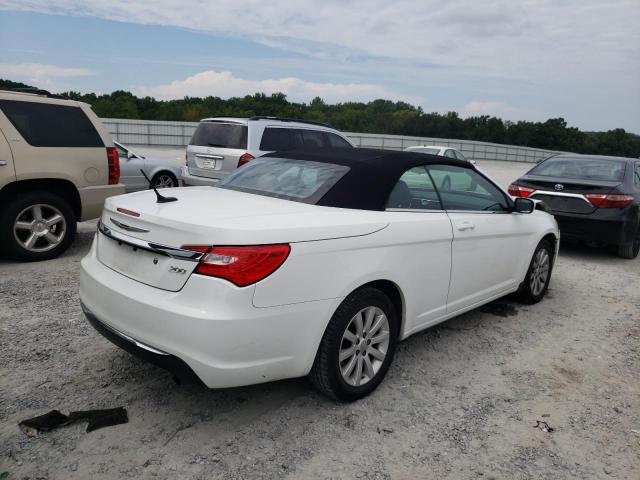Zdjęcie 4 z aukcji – 2013 CHRYSLER 200 TOURIN z VIN 1C3BCBEB8DN606374