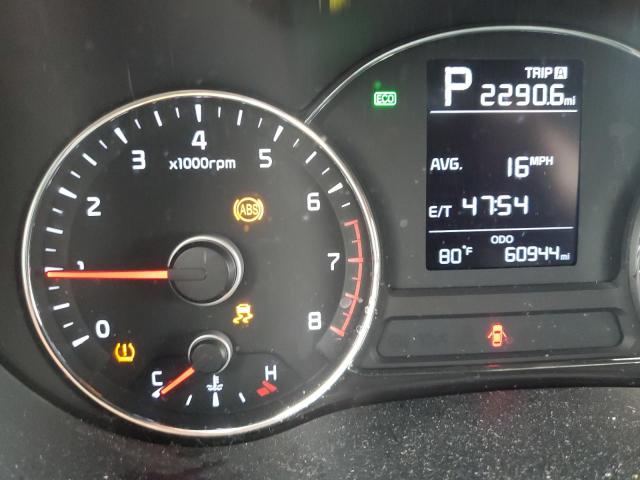 Photo 8 from auction – 2018 KIA FORTE LX with VIN 3KPFK4A71JE245731
