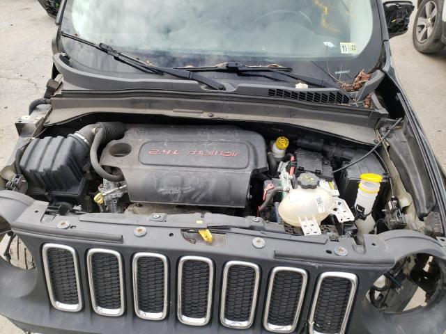 Photo 7 from auction – 2015 JEEP RENEGADE L with VIN ZACCJBBT0FPB64268