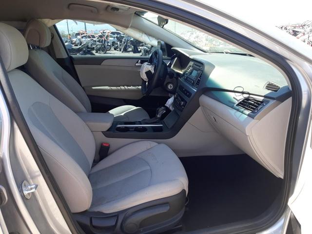 Photo 5 from auction – 2017 HYUNDAI SONATA SE with VIN 5NPE24AF7HH483432