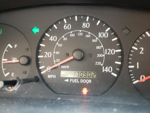 Photo 8 from auction – 2003 TOYOTA CAMRY SOLA with VIN 2T1CE22P83C018972