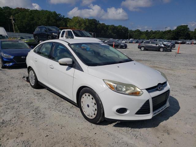FORD FOCUS SE 2014 with VIN 1FADP3F29EL190013 - Photo from auction