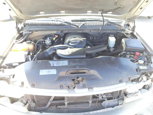 Photo 7 from auction – 2002 CHEVROLET SUBURBAN K with VIN 3GNFK16T42G347302