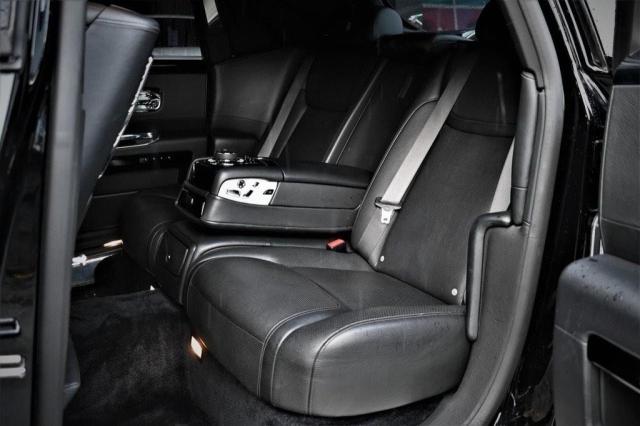 Photo 6 from auction – 2015 ROLLS-ROYCE GHOST with VIN SCA664S57FUX53140