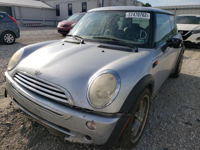 Photo 2 from auction – 2006 MINI COOPER with VIN WMWRC33506TK65142