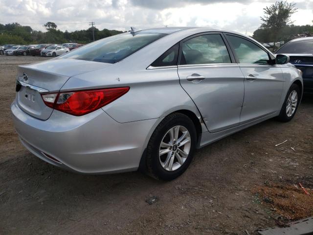 Photo 9 from auction – 2013 HYUNDAI SONATA GLS with VIN 5NPEB4AC1DH764299